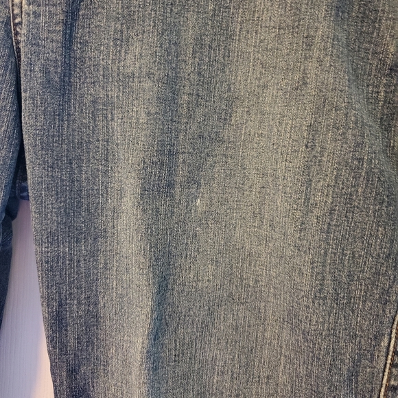 24w Lee capris - Picture 5 of 9